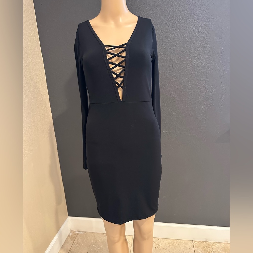 Women’s Dresses, Niki Minaj, black long sleeve S dress with lace up cleavage.